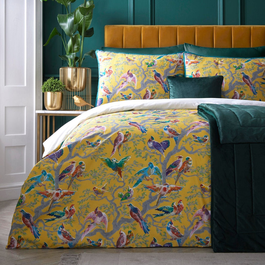 Laurence Llewelyn-Bowen Birdity Absurdity Yellow 200 Thread Count 100% Cotton Duvet Set
