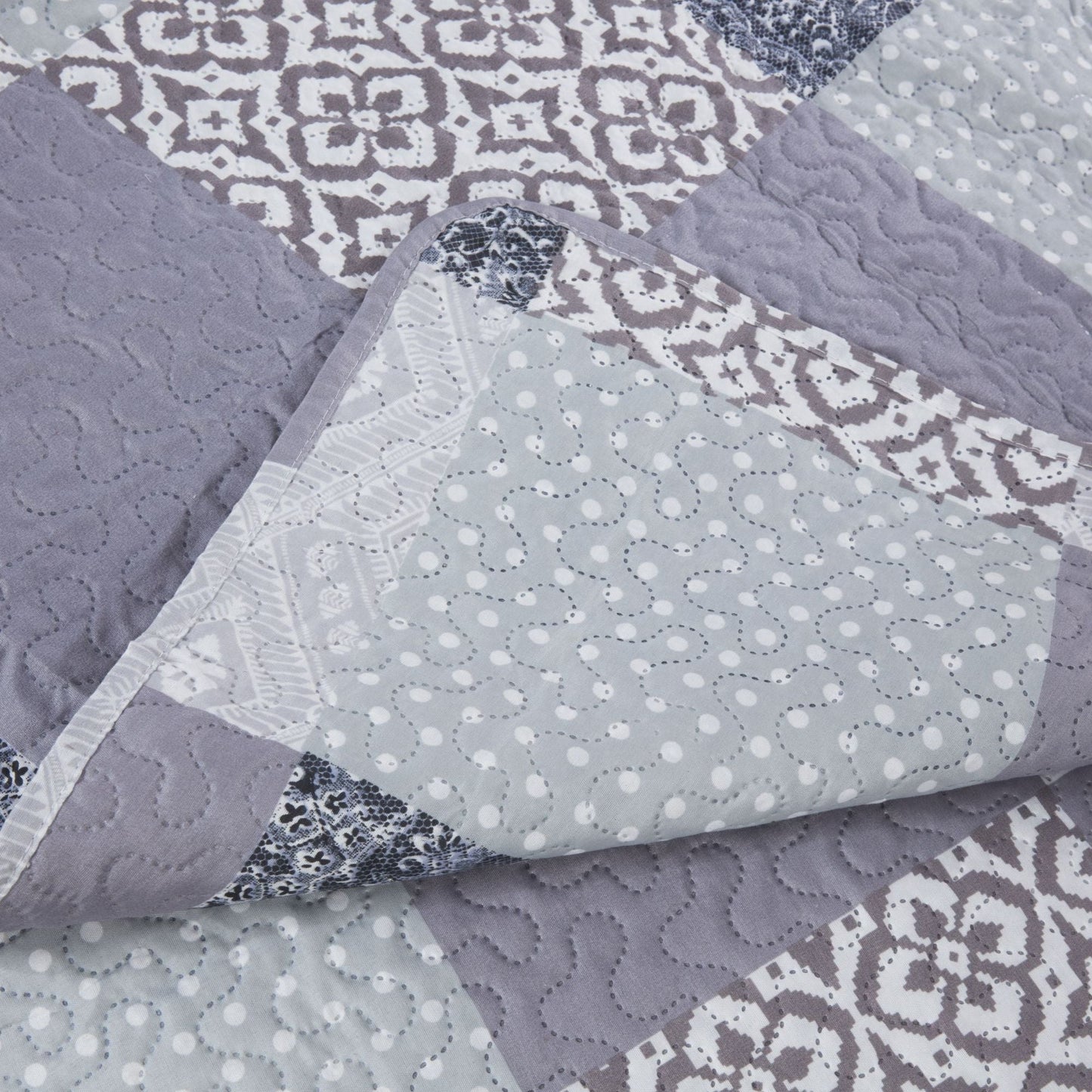 Chiltern Blue Patchwork Bedspread Set