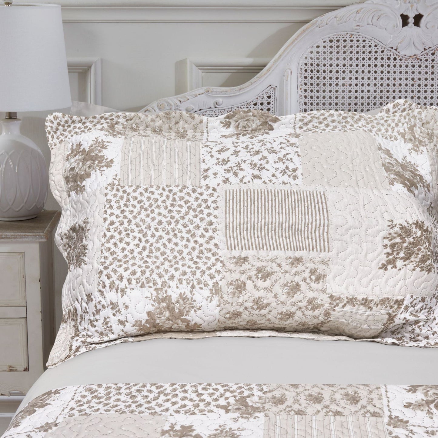 Natural Cotswold Quilted Patchwork Bedspread Set