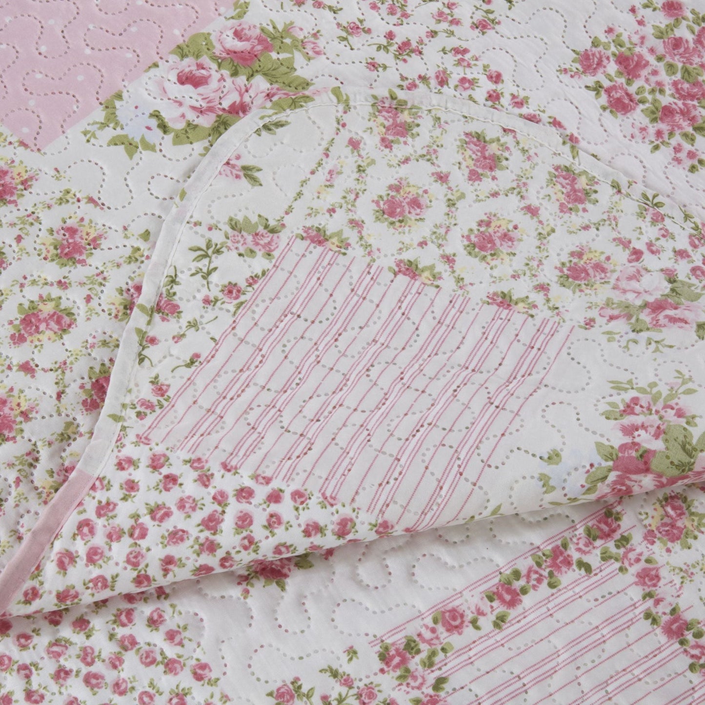 Pink Cotswold Quilted Patchwork Bedspread Set