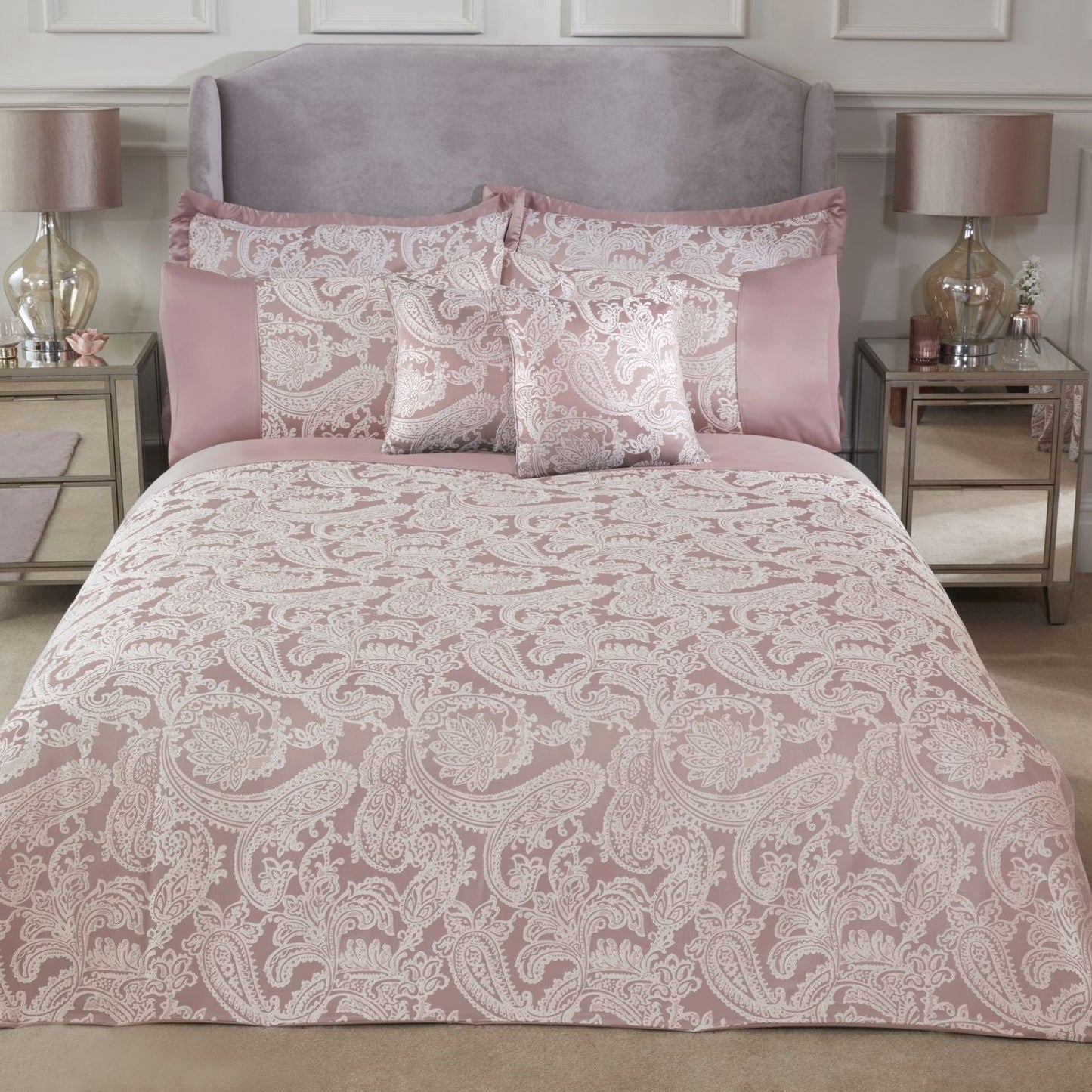 Duchess Blush Pink Embellished Jacquard Duvet Set