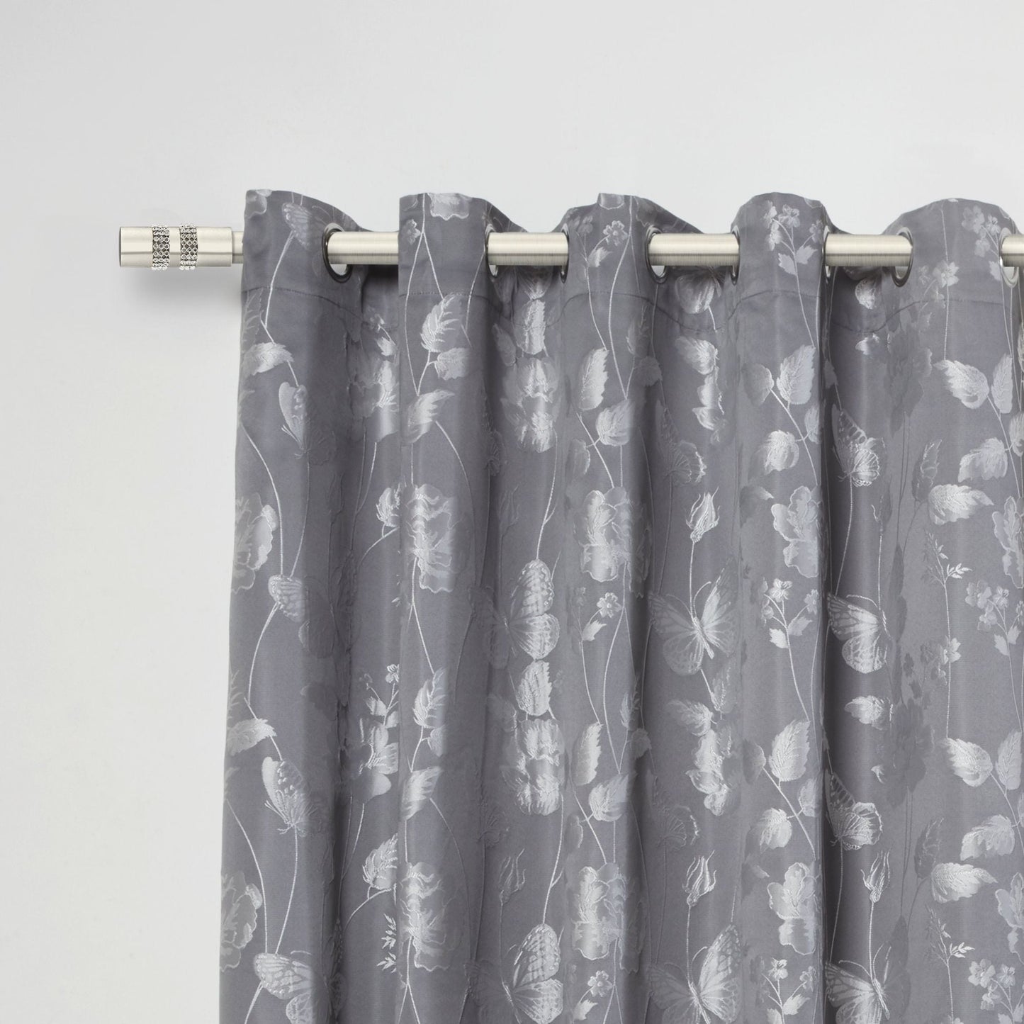 Brushed Silver Diamante Extendable Curtain Pole