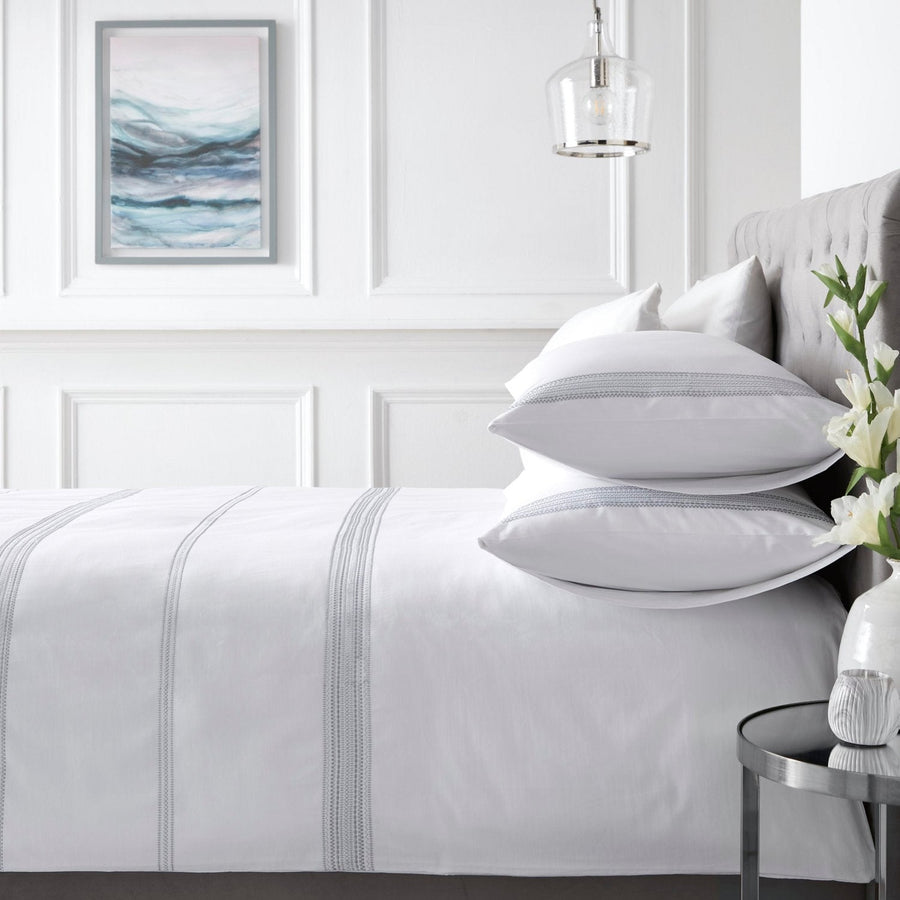 Embroidered Band White 200 Thread Count 100% Cotton Duvet Set