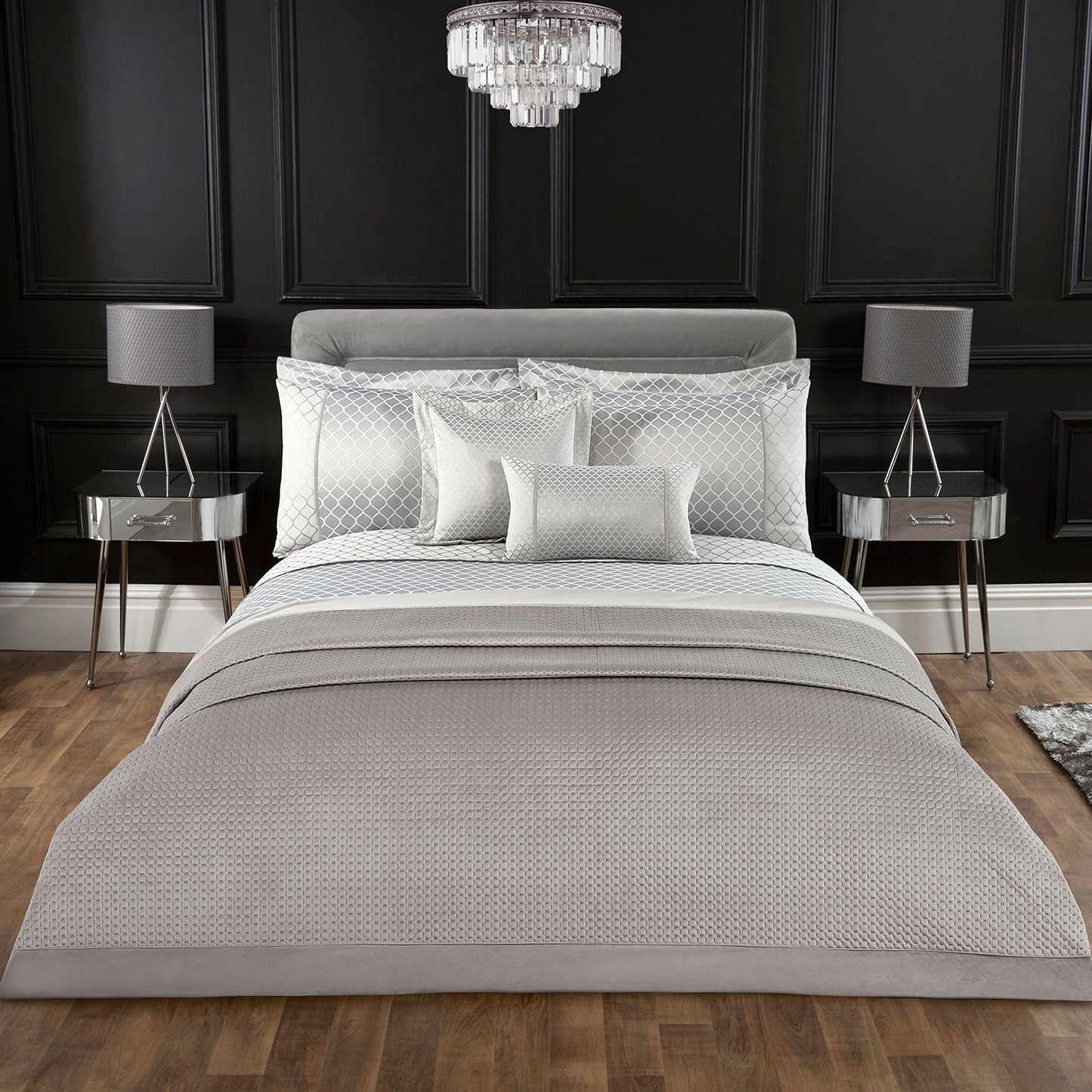 Othello Silver Luxury Velvet Bedspread (260cm x 260cm)