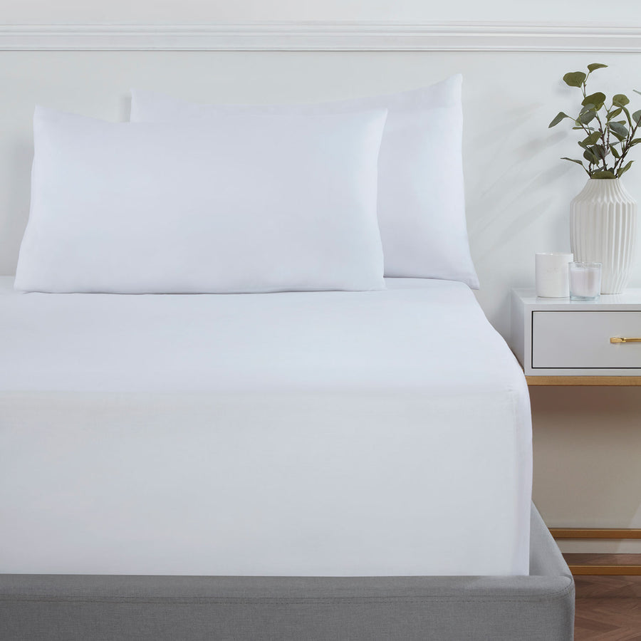 White Super Soft Easycare Extra Deep (40cm) Fitted Sheet