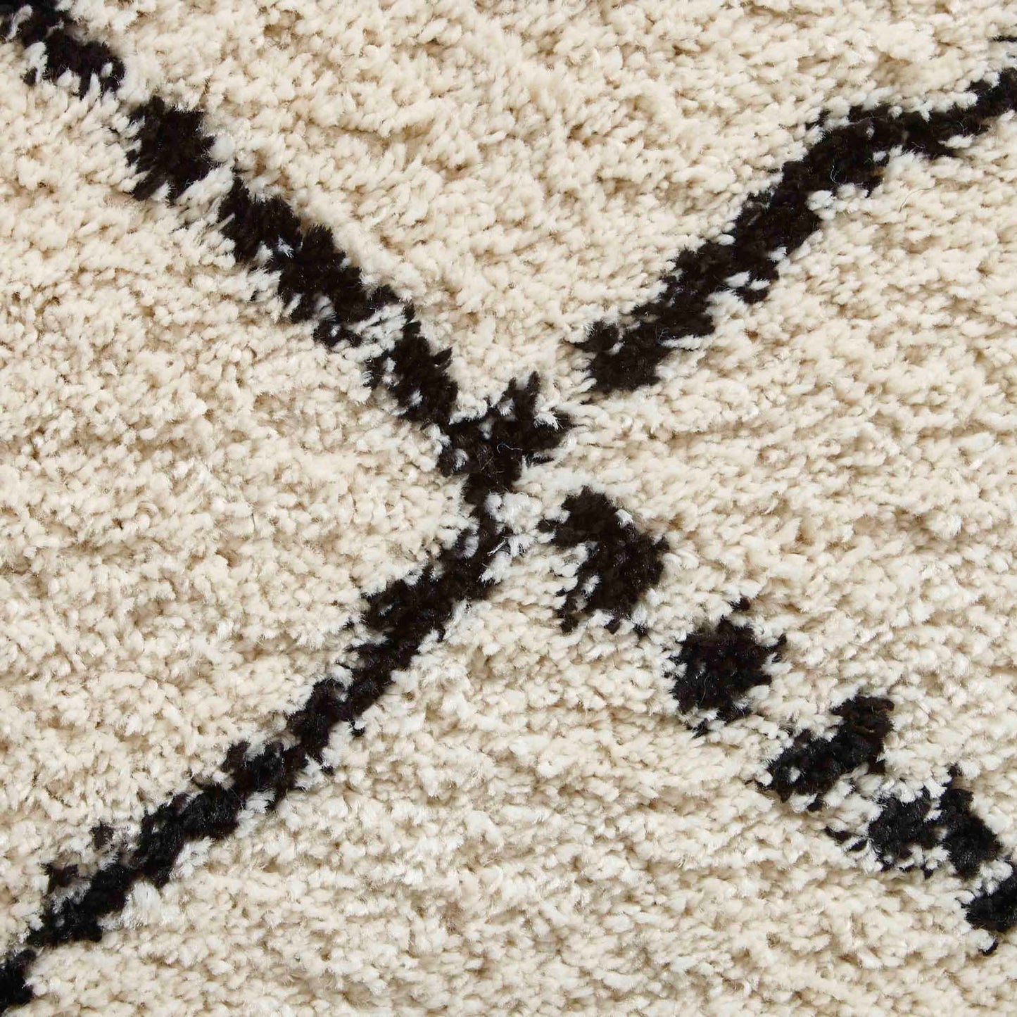 Royal Nomadic Ivory/Black Rug