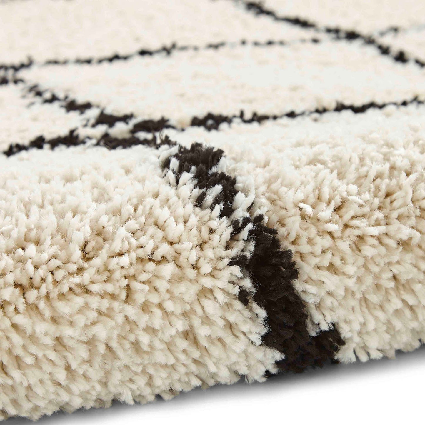 Royal Nomadic Ivory/Black Rug