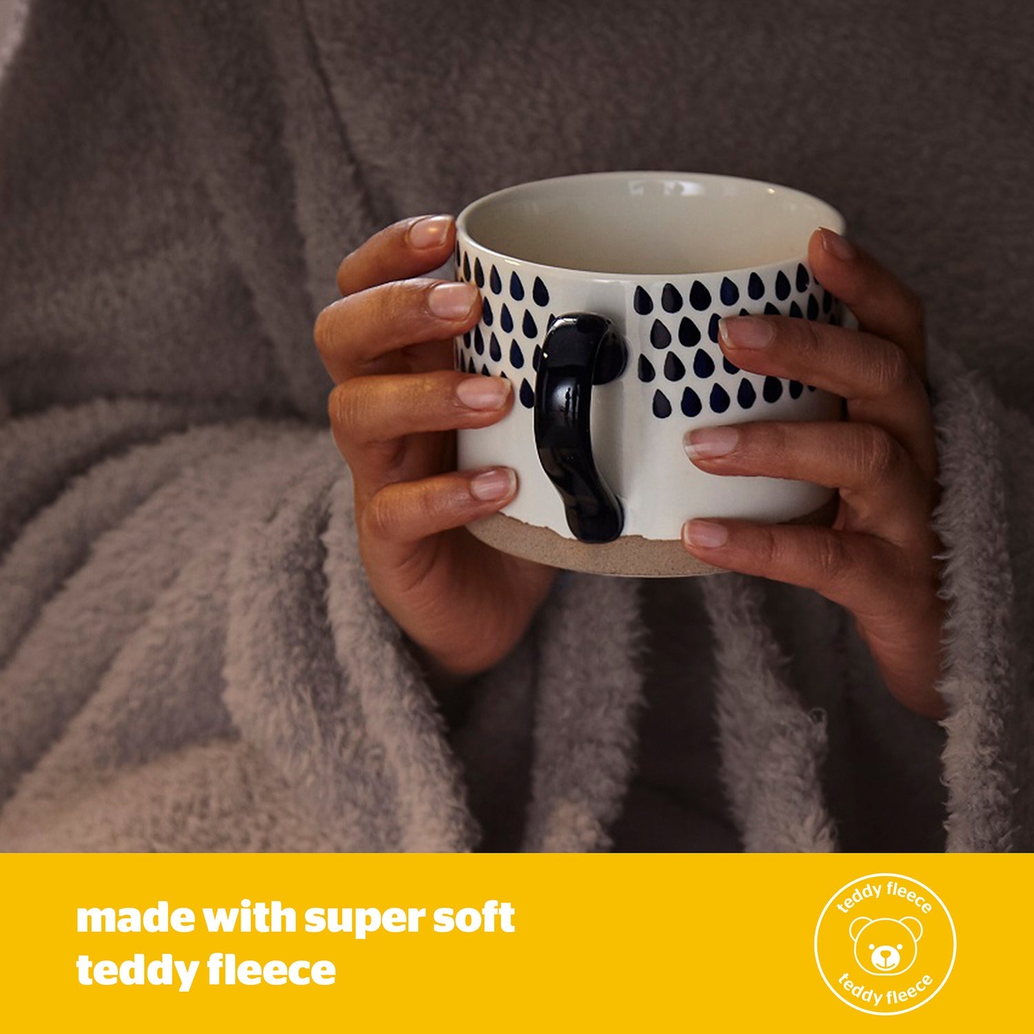 Silentnight Snugsie Charcoal Grey Wearable Blanket Throw – Julian Charles  Home