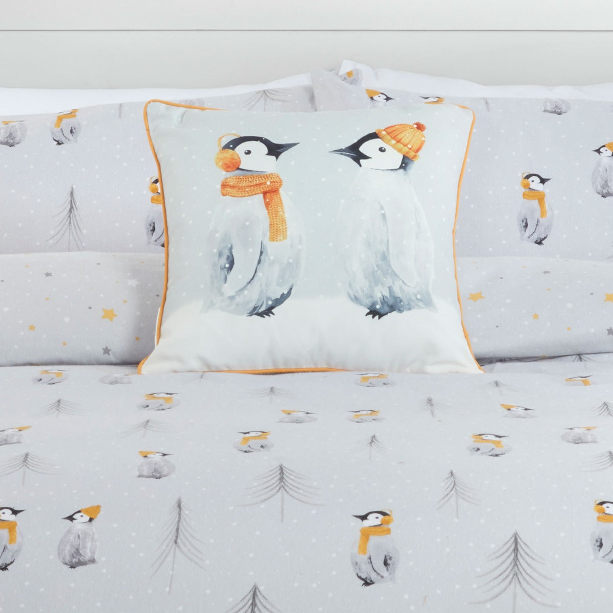 Penguin Pals Cushion (43cm x 43cm)