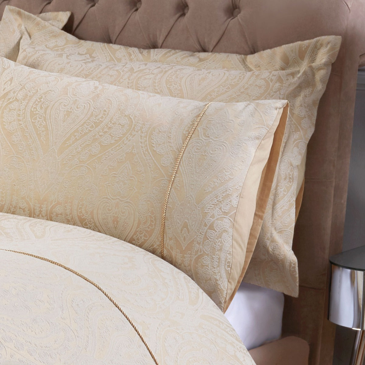 Regency Gold Luxury Cotton Rich Jacquard Oxford Pillowcases (Pair)