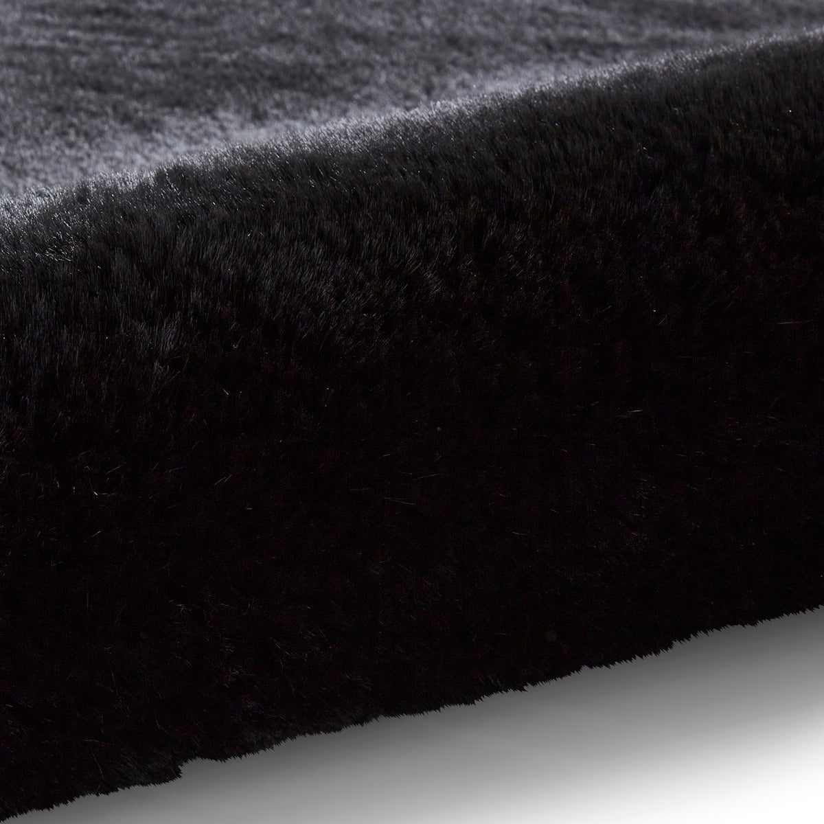 Super Teddy Black Shaggy Rug